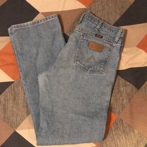 Wrangler light wash regular fit jeans